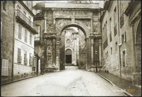 Porte Noire (Besançon)